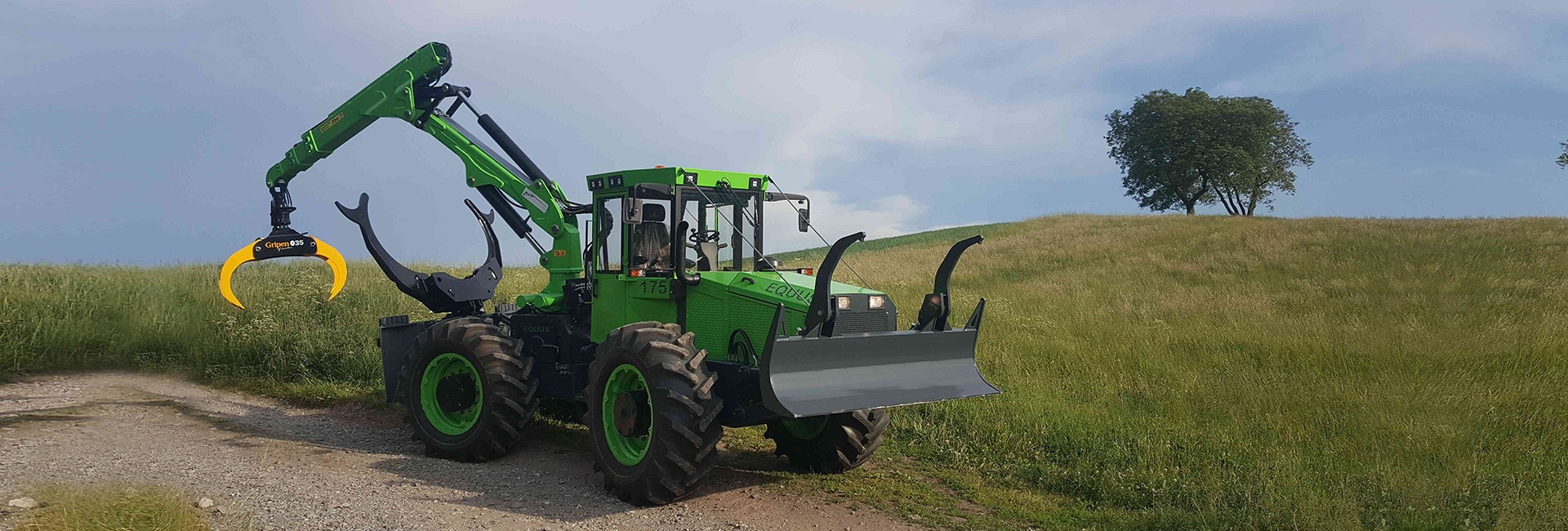 Lesný traktor EQUUS 175N UN